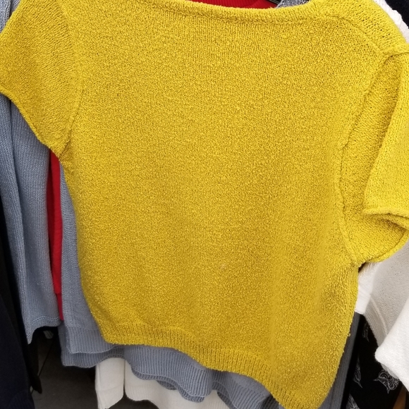 New Anthropologie Valentina Marigold Short Sleeves Sweater Vneck Knit Top - Picture 4 of 5